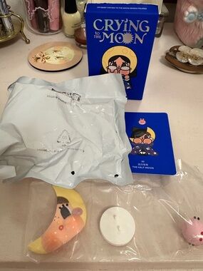 Pop mart Crying to the Moon Crybaby Half Moon - Unopened bag